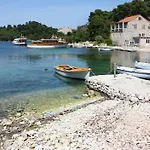 Apartament By The Sea Pomena - Mljet - 10426 *