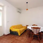 Apartament By The Sea Pomena - Mljet - 10426 *