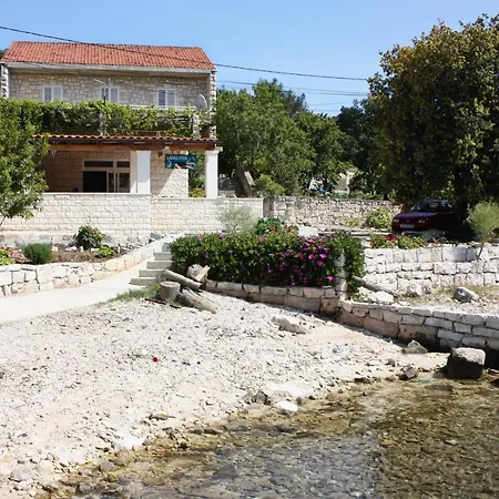 Apartman By The Sea Pomena, Mljet - 10426 *