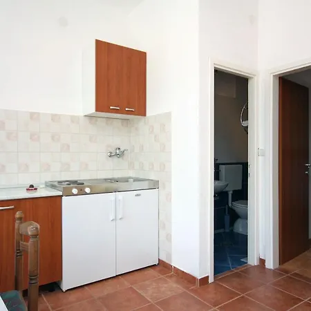 公寓 By The Sea Pomena, Mljet - 10426 *