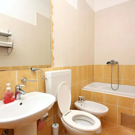 By The Sea Pomena, Mljet - 10426 *